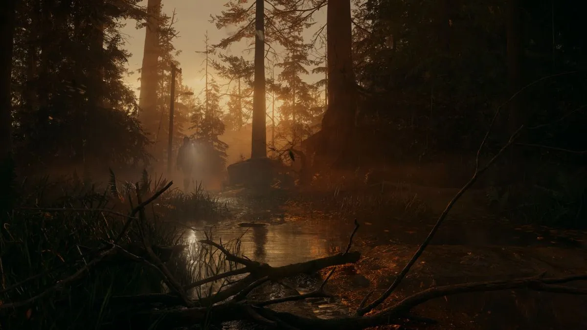 Saga Anderson se promène dans une forêt dans Alan Wake 2