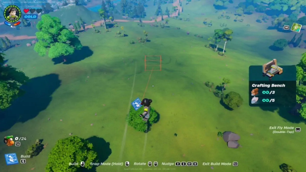 Lego Fortnite construit sur un terrain plat