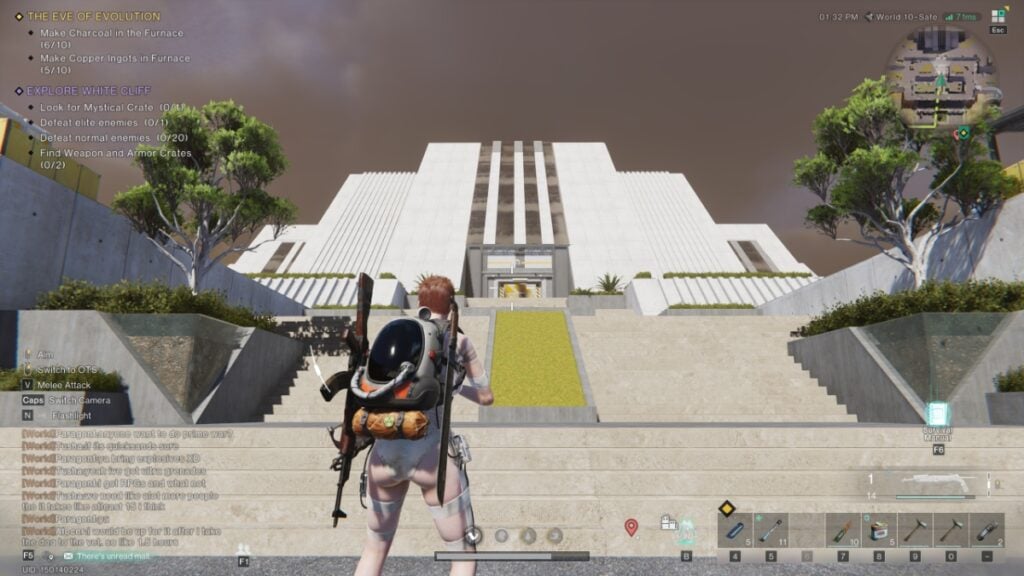 Le joueur monte les marches vers le bâtiment principal de White Cliff